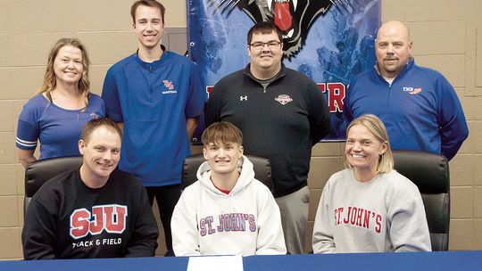 Arnold to run track at St. John’s