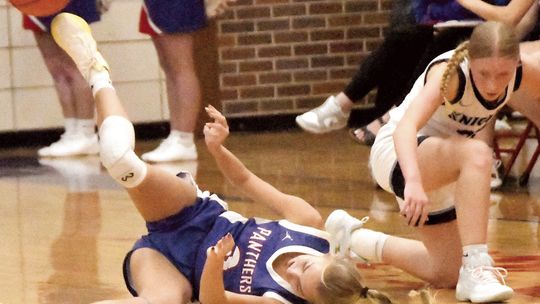 Girls open with win over RTR