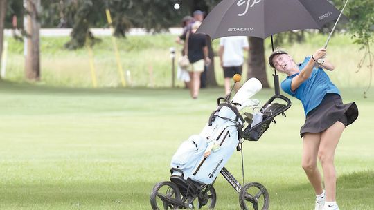MUNSON MEETS HER GOALS AT STATE