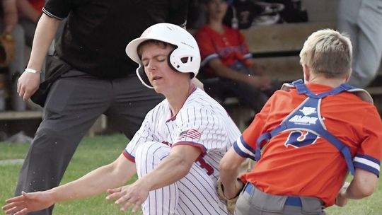 Panthers on wrong end of dogfight against Canby