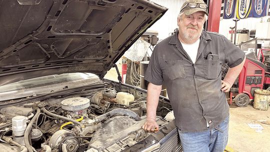 Small-town service was the name of Hahn’s game