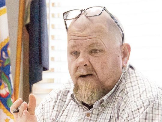 Balaton city council: A ditch dilemma and the blight fight