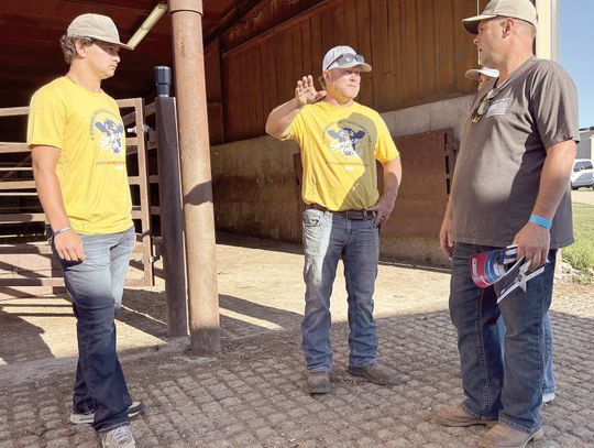 Cattlemen’s Association makes numerous stops on annual tour