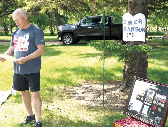 Cemetery walk gives Balaton residents insight to fallen veterans