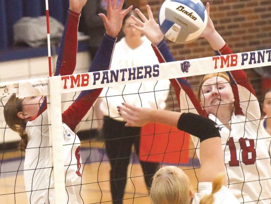 CMCS TAKES DOWN PANTHERS IN 3 SETS