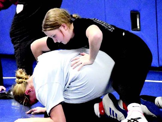 For first time ever, girls hit the mat in Tracy