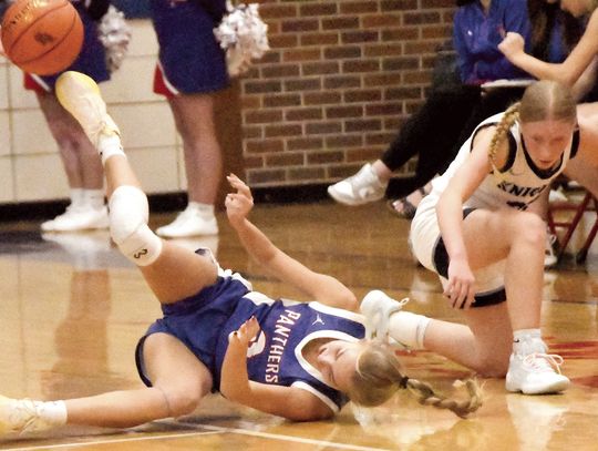 Girls open with win over RTR