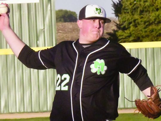 Irish fall to Rockets, down Pipestone