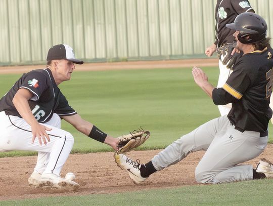 Irish split, Yanks edged by Raymond
