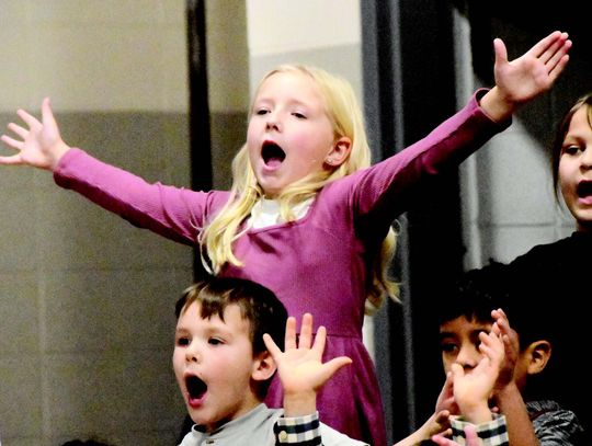 ‘Must be santa!’