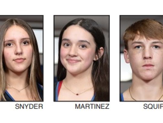 Panther girls have successful mat debut; boys win 2