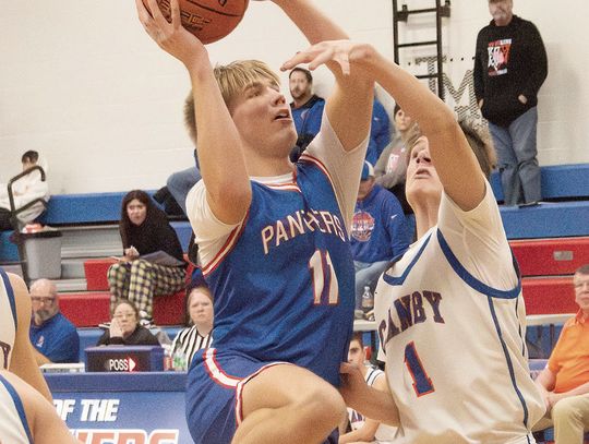 TMB DOMINATES LANCERS, 78-44