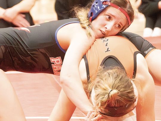 TMB/WWG girls battle in sections