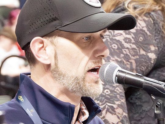 ‘We’re going to oooovertime’ — meet the voice of the state wrestling tourney