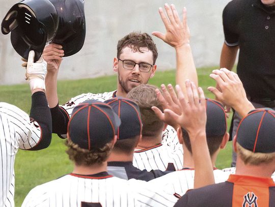 Yanks close out regular season
