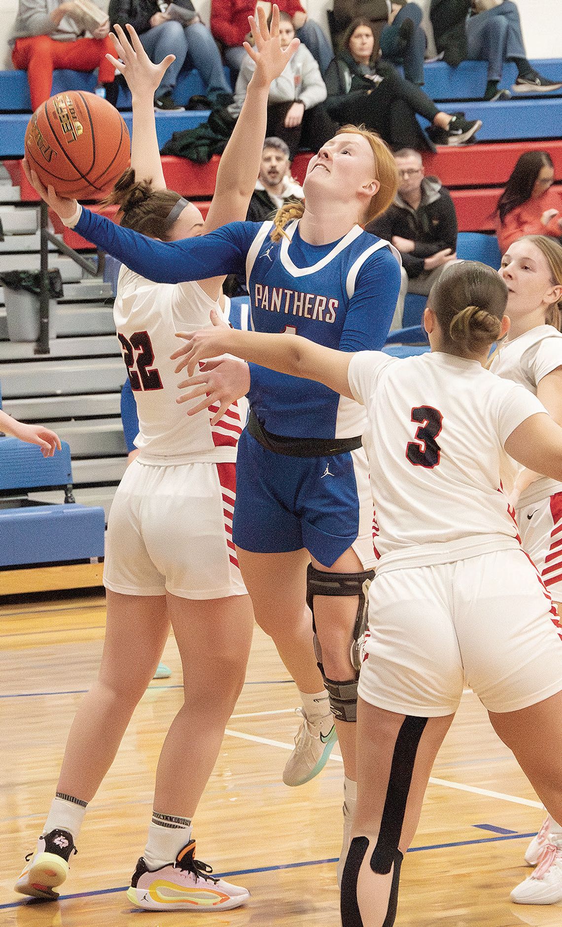 PANTHERS ESCAPE AGAINST LQPV