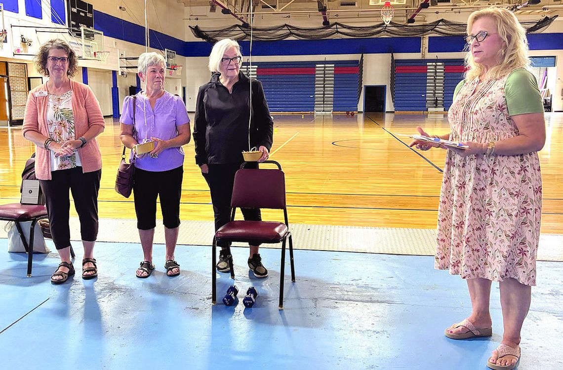 Tracy seniors to get their due Tracy seniors to get their due